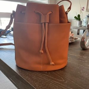 NWT J McLaughlin Ariana Bucket Bag
